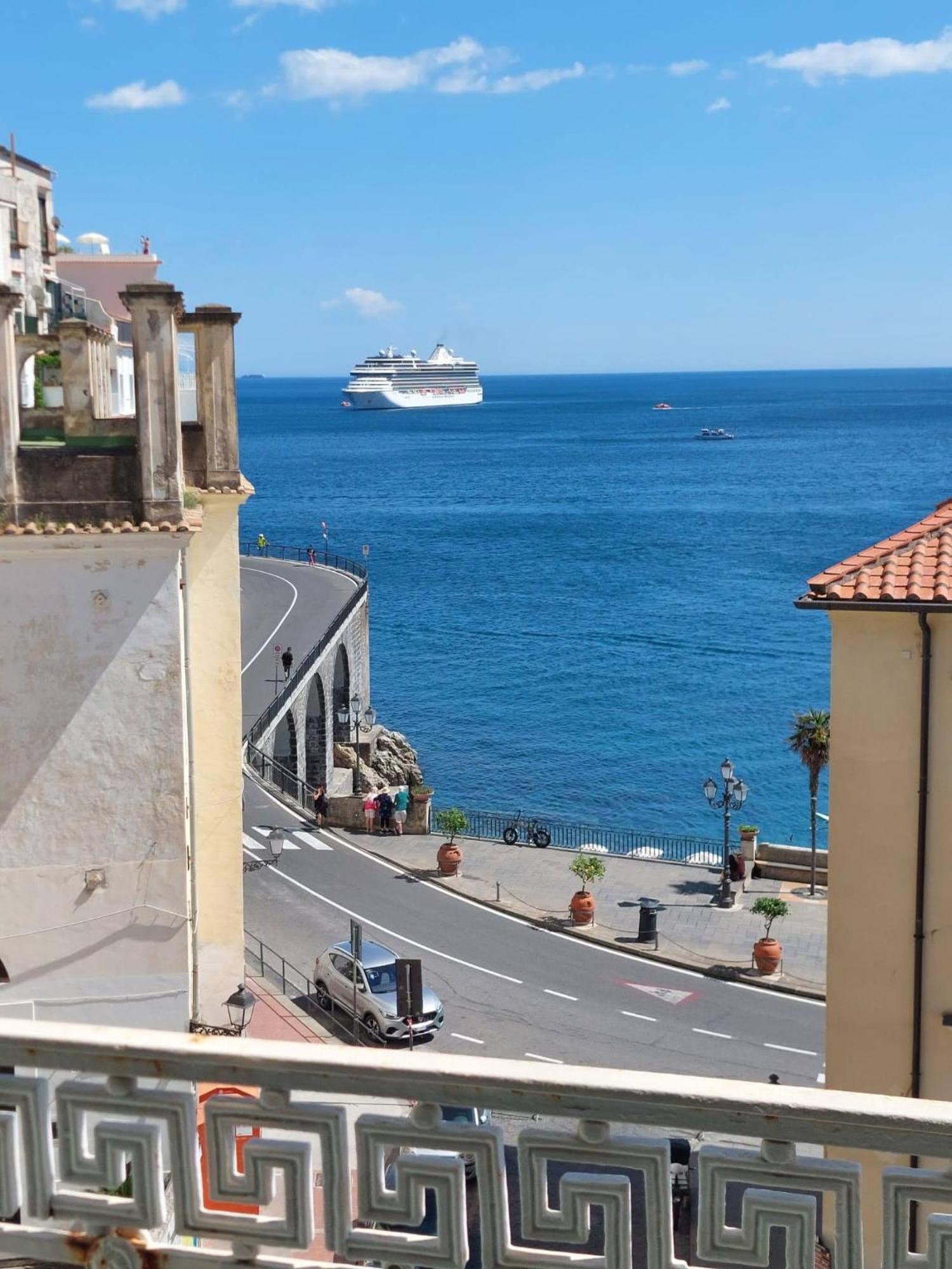 Marileo Amalfi Apartment Exterior photo